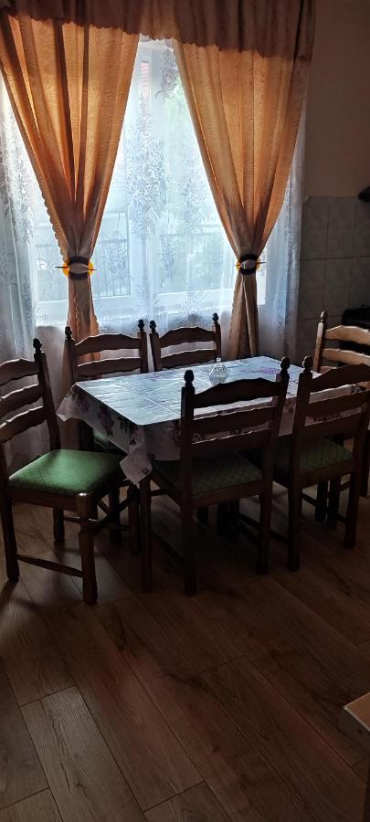 Casa Rebeca Hotell Orşova Exteriör bild