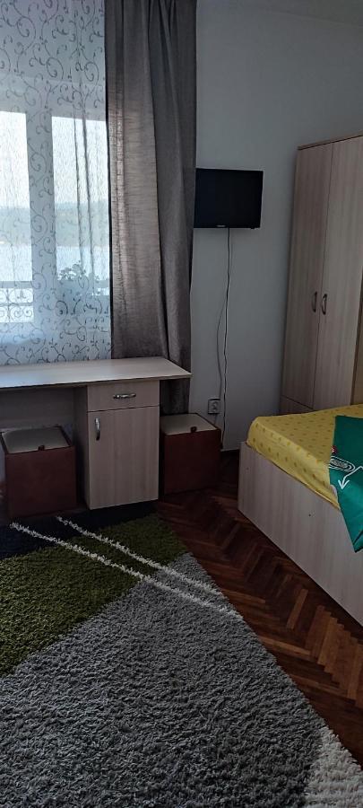 Casa Rebeca Hotell Orşova Exteriör bild